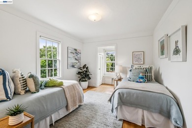 Prepare to be delighted by this tastefully updated 3BD/1.5BA - photo 46