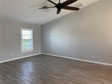 Bank Approved Price Like New (2019) well-designed open floor - photo 3