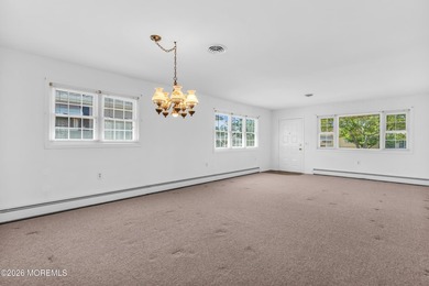 This sought-after Lakeview model is ready and waiting for its - photo 6