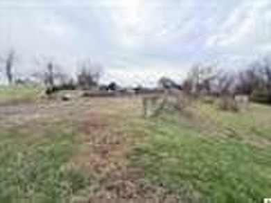 This prime piece of land located in a secluded subdivision - photo 9