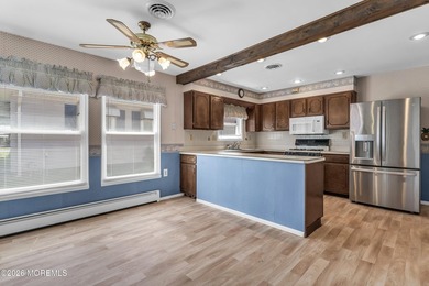 This sought-after Lakeview model is ready and waiting for its - photo 9