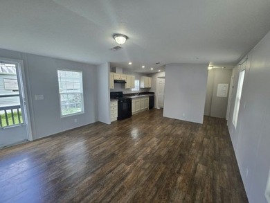 Additional listing photo 2