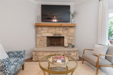 Gorgeous lake front home with sprawling back yard spread located - photo 8