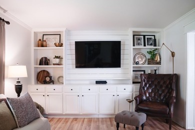 Come to see this pristine traditional two-story home located on - photo 4
