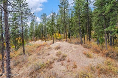 An exclusive estate property with panoramic lake views! This - photo 11