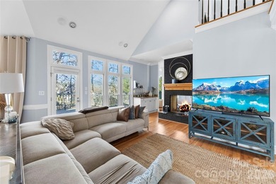 Refined Opportunity in a Premier Waterfront Community Positioned - photo 14