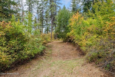 An exclusive estate property with panoramic lake views! This - photo 23