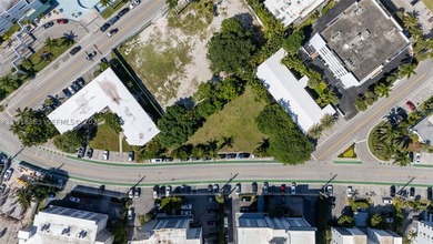 Expansive 15,156 SF triangular lot centrally located in Bay - photo 5