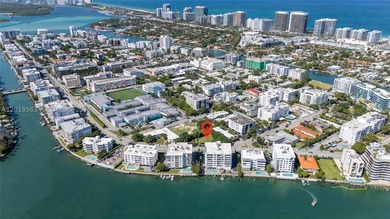 Expansive 15,156 SF triangular lot centrally located in Bay - photo 10