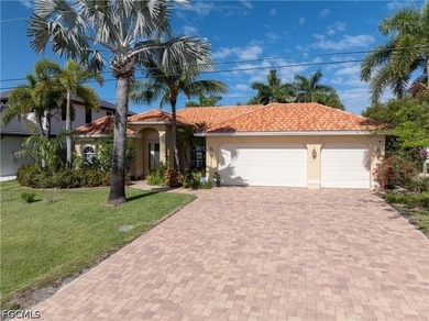 Just Reduced! Don't miss this outstanding 4 Bed / 2 Bath Gulf - photo 1