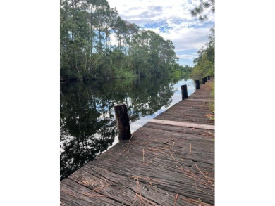 Lake Lot For Sale in Lake Placid, Florida