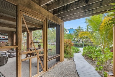 Located near a canal 'T', this oceanside property offers easy - photo 3