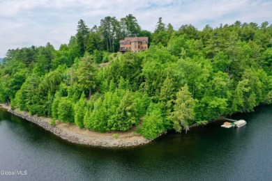 Waterfront Estate with Spectacular Views! - photo 2