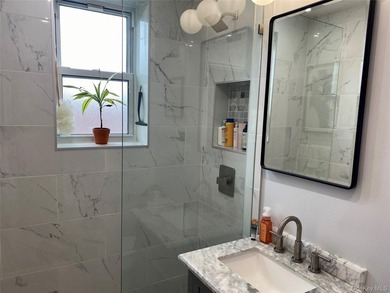 This stylish, move-in ready studio is located in the quiet - photo 18