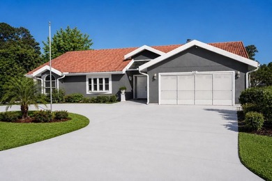 Beautifully renovated and move-in ready, this spacious 3-bedroom - photo 1