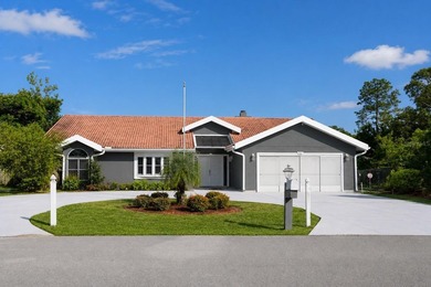 Beautifully renovated and move-in ready, this spacious 3-bedroom - photo 2