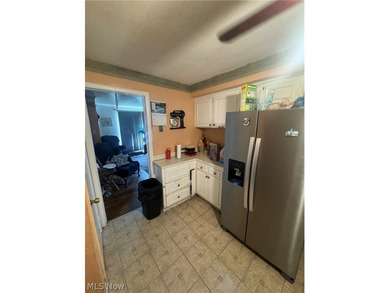 Investor opportunity in the heart of Euclid! This - photo 6