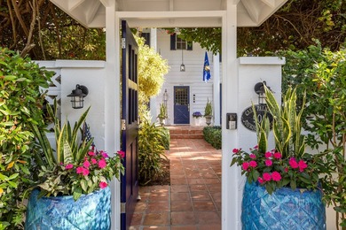 Experience the grandeur of this exceptional six bedroom, five - photo 3