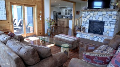 Waterfront Estate with Spectacular Views! - photo 7