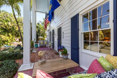 Experience the grandeur of this exceptional six bedroom, five - photo 10