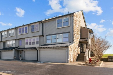Lake Condo For Sale in Ridgeland, Mississippi