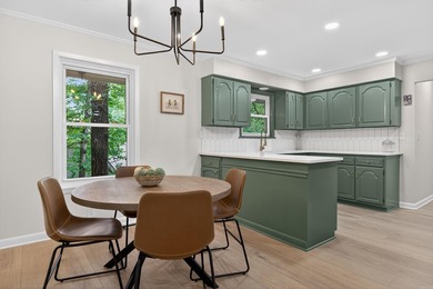 Fully Remodeled, New HVAC and Move-In Ready with a Private - photo 6