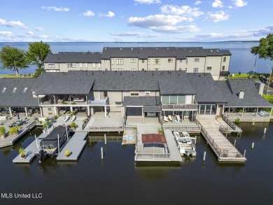 Lake Condo For Sale in Ridgeland, Mississippi