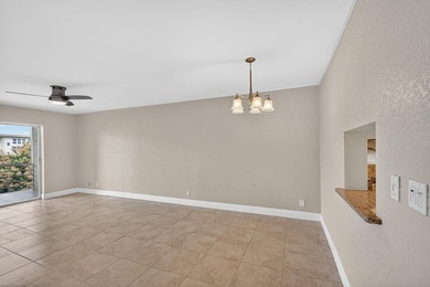 Best Value in Village Royale on the Green - Renovated, Move In - photo 11