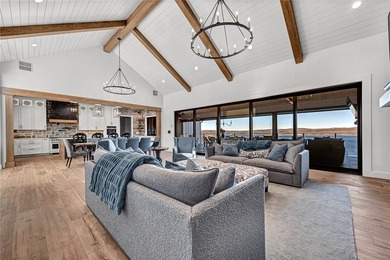 Experience lakefront living in this 2024 custom Beaver Lake - photo 14