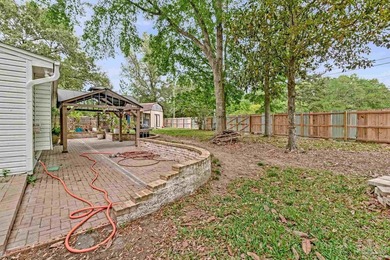 This house will go quick ...2443 square feet priced to sell! - photo 14