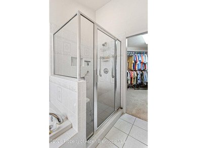Welcome to this beautifully designed 4-bedroom, 2-bath home - photo 21