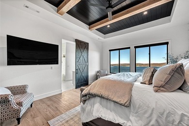 Experience lakefront living in this 2024 custom Beaver Lake - photo 21