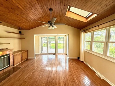 Life is Better on the Fox River! Welcome to this beautifully - photo 21