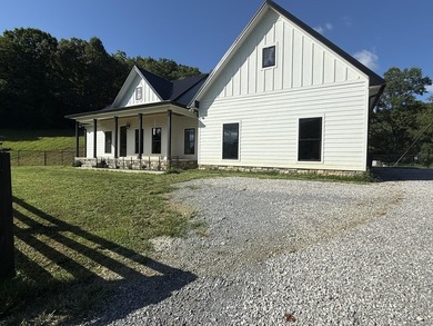 Welcome to your private Kentucky retreat! Nestled on 55.08 - photo 2