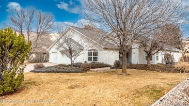Welcome to this beautifully designed 4-bedroom, 2-bath home - photo 23