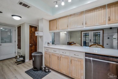 This house will go quick ...2443 square feet priced to sell! - photo 23