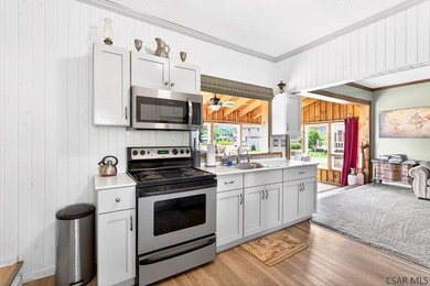 Welcome to this charming 2 bedroom 1 full bath home nestled in - photo 24