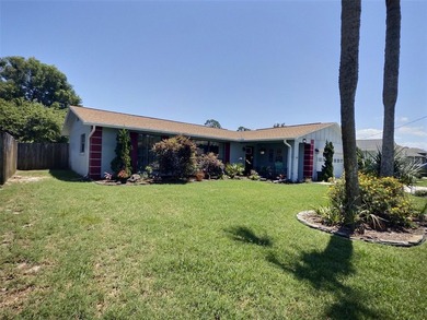 We are pleased to present this dual-primary-bedroom home located - photo 4