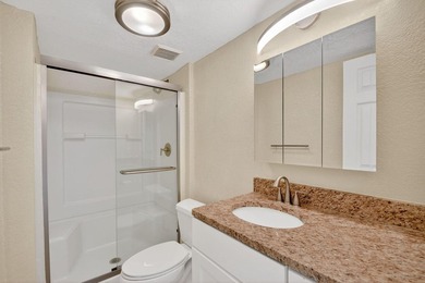 Best Value in Village Royale on the Green - Renovated, Move In - photo 28