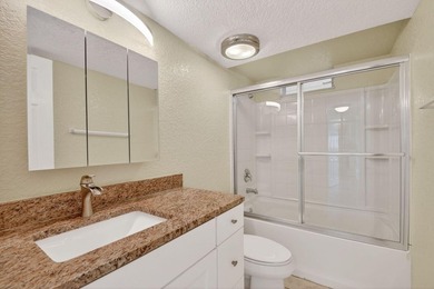Best Value in Village Royale on the Green - Renovated, Move In - photo 36