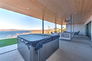 Experience lakefront living in this 2024 custom Beaver Lake - photo 41
