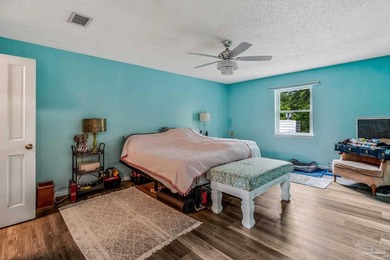 This house will go quick ...2443 square feet priced to sell! - photo 48