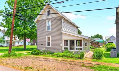 Welcome to this charming 2 bedroom 1 full bath home nestled in - photo 50