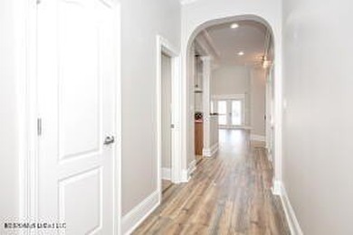 Wow here is your Hope Diamond at 314 Capri Place in Lakeview - photo 17
