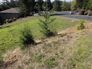 Gated community of fine homes! Build your coastal dream retreat - photo 20