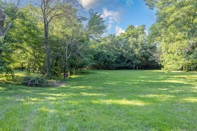 Enjoy the perfect balance of privacy, convenience, and luxury in - photo 36