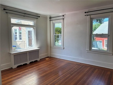 A true diamond in the rough, this classic Newport Dutch Colonial - photo 5