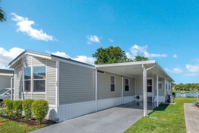 JUST LISTED!!! Lakefront 3BR/2BA with Florida room and tile - photo 6