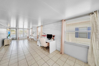 JUST LISTED!!! Lakefront 3BR/2BA with Florida room and tile - photo 9