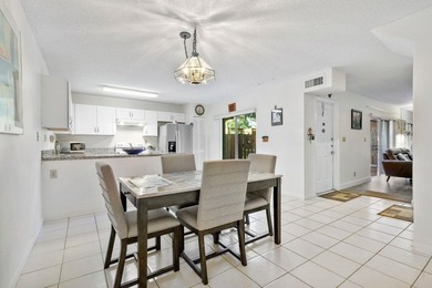 Pine Island Ridge Lakes Townhome/Townhouse For Sale in Davie Florida